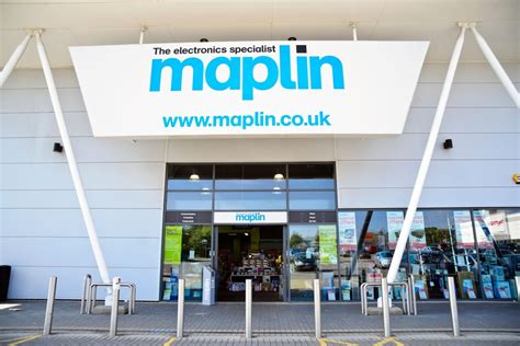 Toys R Us: 180 <b>stores</b> employing 3,000 staff, collapsed 28 February. . Maplin stores still open